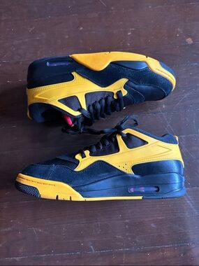 Air Jordan 4 RM